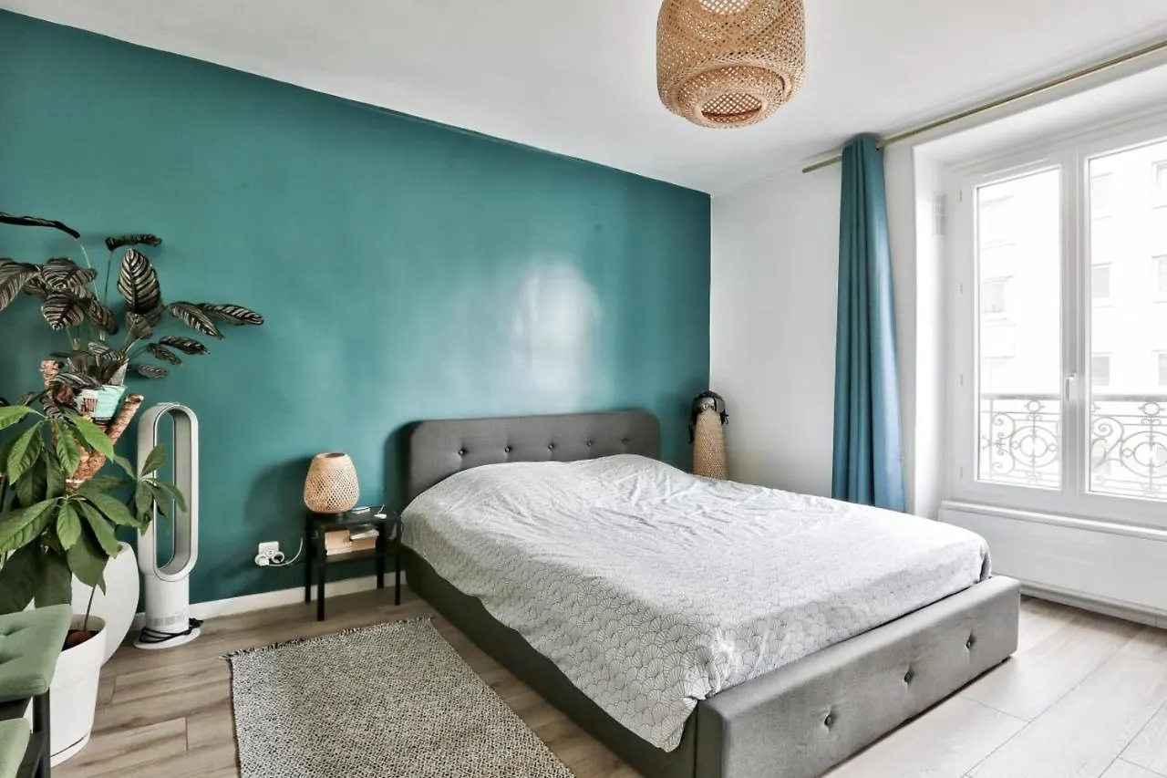 Bright Apartment For 4 People París Francia